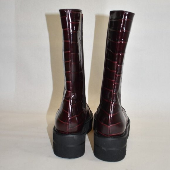 $700 STUART WEITZMAN PRESLEY CROC ULTRALIFT PLATFORM BOOT BURGUNDY 8 (PA21) - Picture 5 of 7